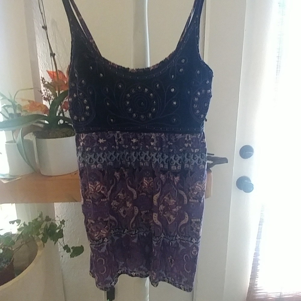 Sleeveless summer top